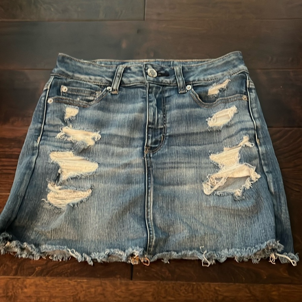 American Eagle Denim distressed mini skirt size 4